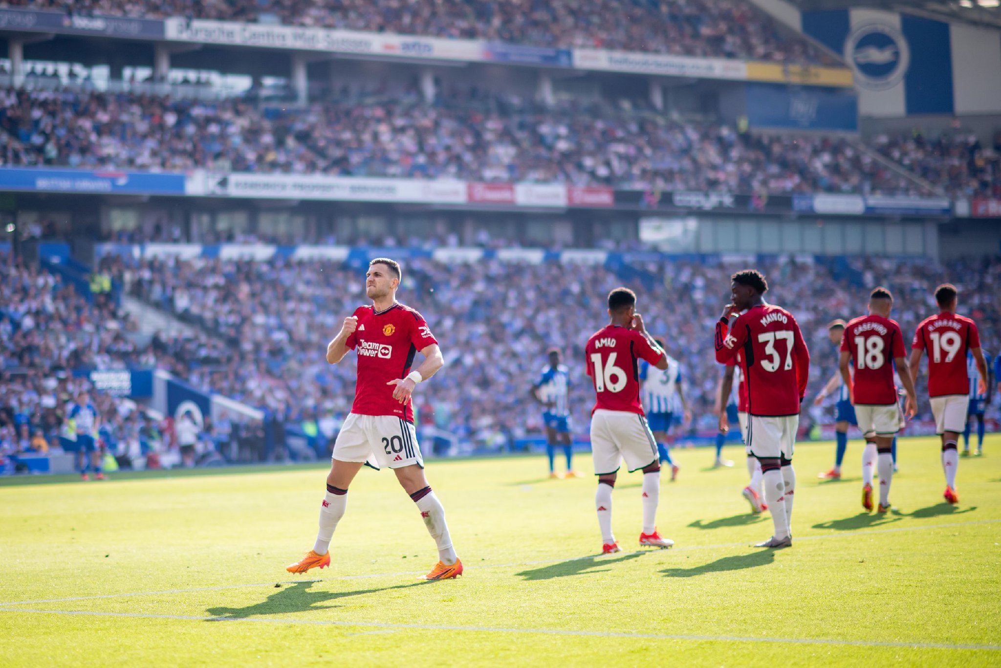 于每个球员 于每个球员