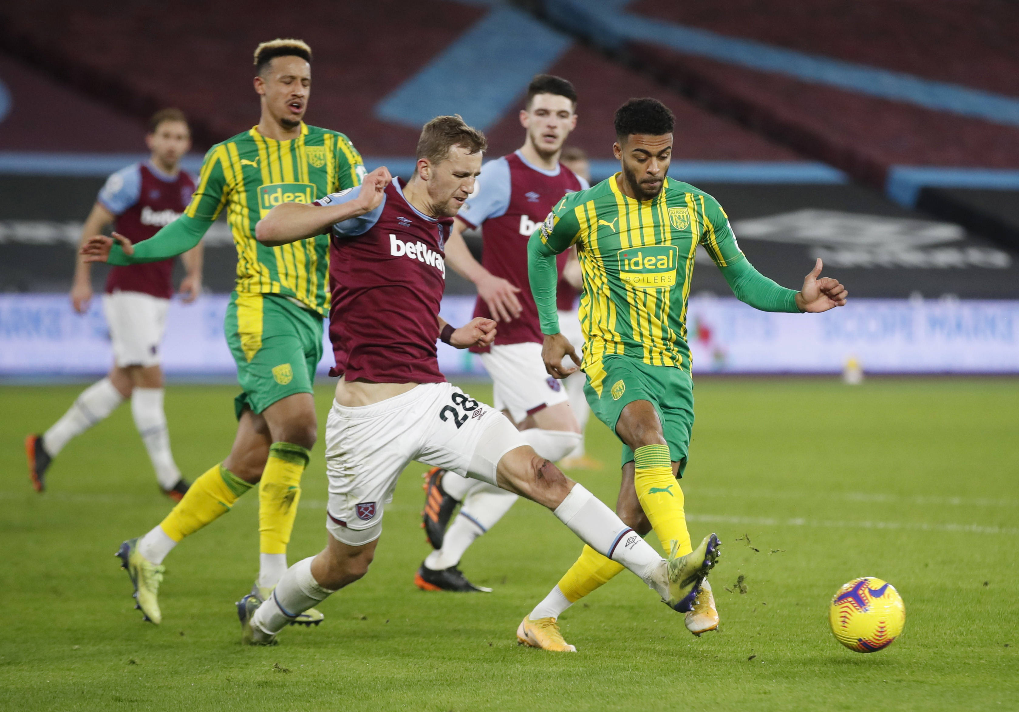 多功能空间 多功能空间